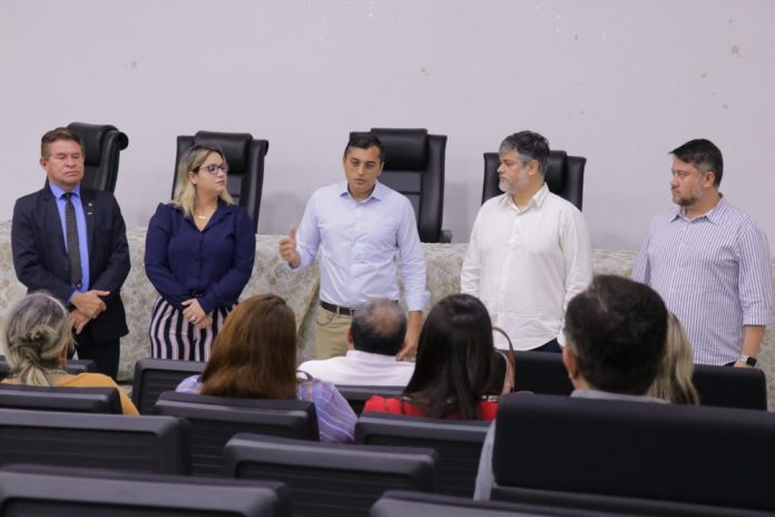 reuniao-governador-susam-covid-19-foto-maurilio-rodrigues-3