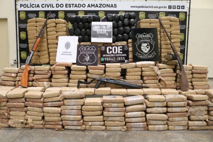 Drogas apreendidas em operação policial em Maraã