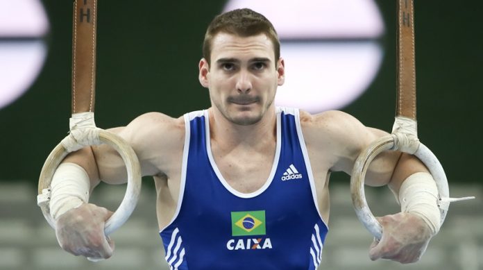 Zanetti busca manter forma física em casa durante a quarentena