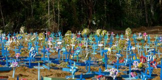 Visitação em cemitérios está suspensa no Dia das Mães