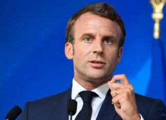 Emmanuel Macron quer acelerar afrouxamento de restrições na França