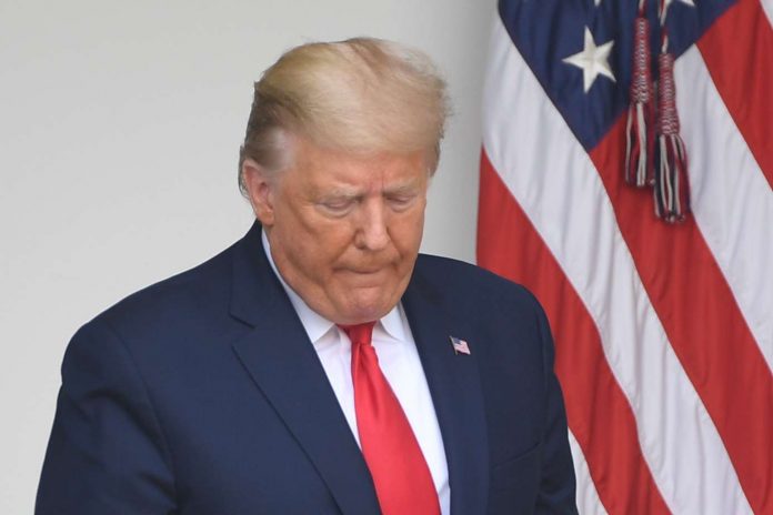 Justiça do Irã emite mandado de prisão a Donald Trump 