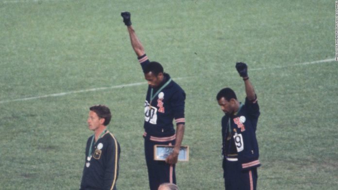 Tommie Smith, símbolo da luta contra o racismo, completa 76 anos