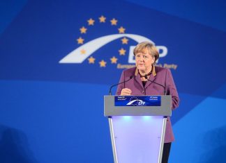 aíses devem se unir para garantir mercado forte na Europa, diz Merkel