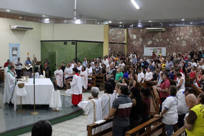 70320875_2338886302888695_5726350015945768960_o Igrejas católicas no Amazonas reabrem nesta semana com restrições