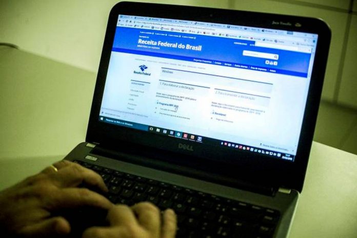 Prazo para declaração de imposto de renda termina na terça-feira