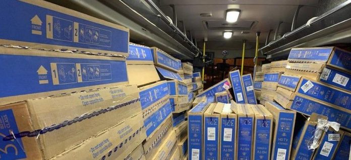 Membro de associação criminosa que desviou carga de TVs é preso
