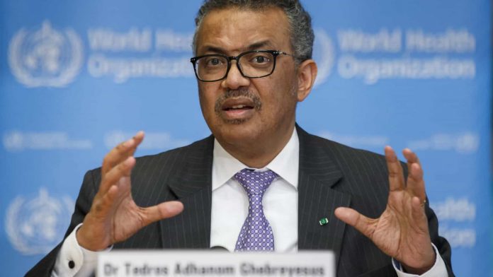OMS diz que viagens terão que recomeçar e faz apelo a países