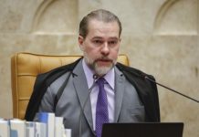 Toffoli suspende busca e apreensão da PF contra José Serra no Senado