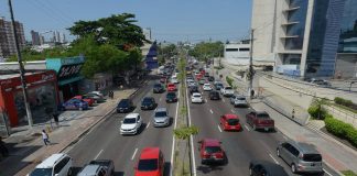 Veículos de outros estados podem ser multados se não forem transferidos para o AM