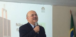 Ministro da Educação, Milton Ribeiro anuncia ter contraído Covid-19