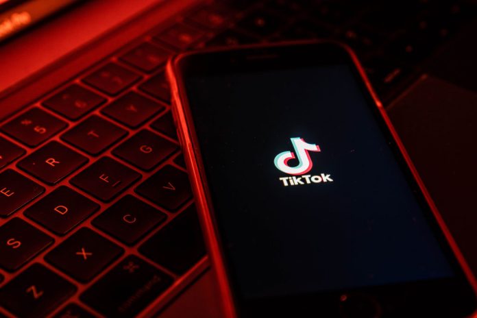 TikTok move processo para tentar reverter banimento nos EUA