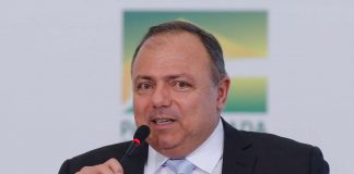 Pazuello diz que rede privada terá vacinas só depois que SUS for atendido