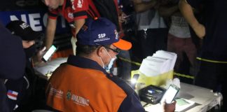 Operação autua 134 e multa três homens por dirigir "Amarelinho" sem CNH