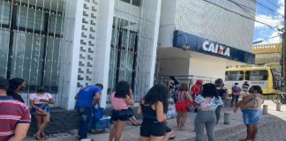 Nascidos em julho podem sacar auxílio emergencial a partir de hoje