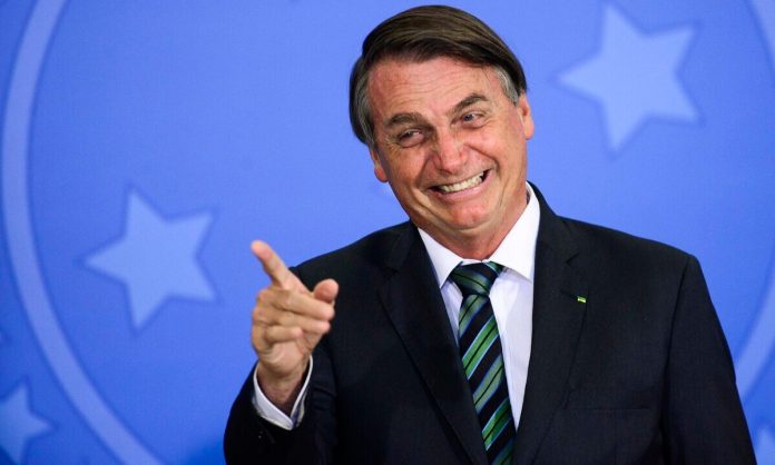 Reprovação do governo Bolsonaro supera aprovação e vai a 48,5%