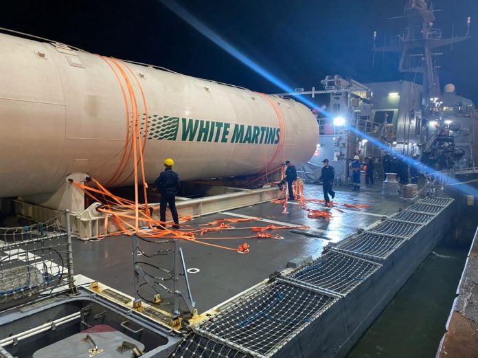 Mais 90 mil m³ de oxigênio chegam a Manaus em operação da Marinha