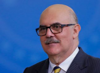 Juíza nega pedido para adiar Enem; ministro via ação de “minoria barulhenta”