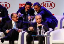 Em livro escrito na prisão, Eduardo Cunha diz que Aécio uniu ele e Temer
