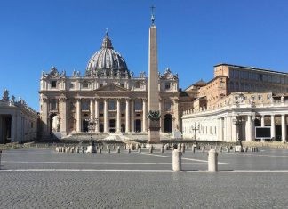 Vaticano planeja campanha de vacinação rápida contra a covid-19