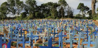 totalizando 287.844 casos da doença no estado. De acordo o boletim, foram confirmados 167 óbitos por Covid-19, sendo 52 ocorridos no dia 09/02 e 115 óbitos foram encerrados por critérios clínicos, de imagem, clínico-epidemiológico ou laboratorial, elevando para 9.452 o total de mortes.