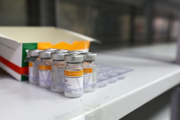 Amazonas prepara distribuição das 96.200 doses da CoronaVac para os municípios