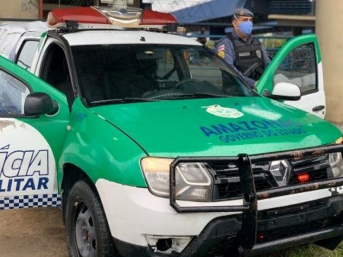 Homem envolvido com tráfico de drogas é preso no coroado