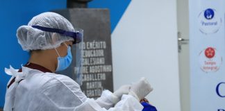 FVS-AM realiza testagem em professores e servidores da rede de ensino particular