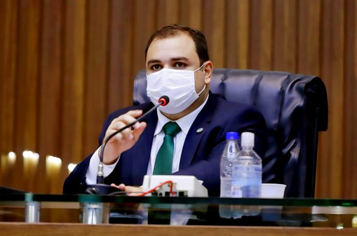Roberto Cidade propõe atendimento especializado em concursos públicos a pessoas com dislexia