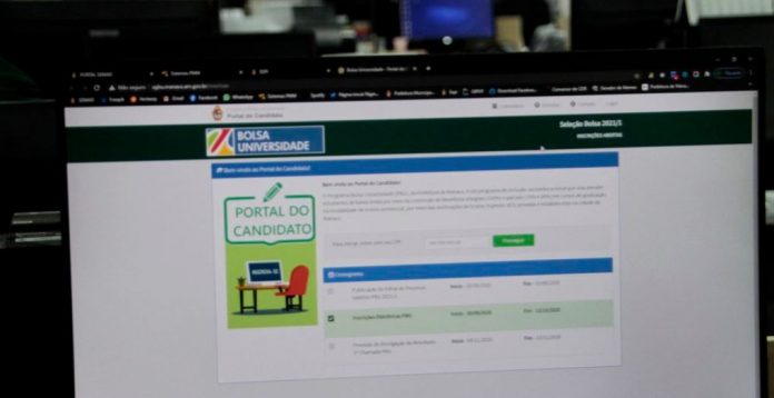 Edital do Programa Bolsa Universidade é lançado nesta segunda