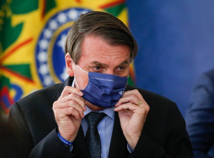 Plano orçamentário para 2022 não inclui dados sobre impactos da pandemia