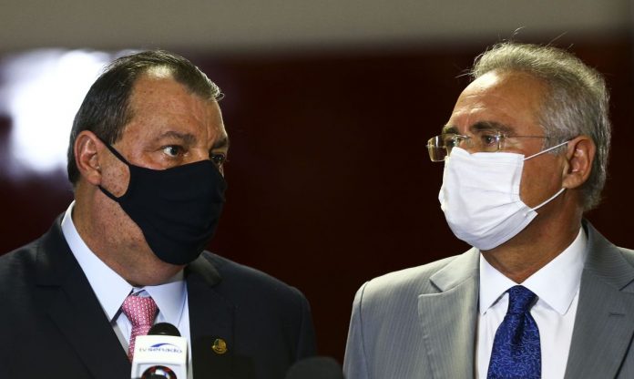 CPI da Pandemia: senadores questionam Renan e aprovam 310 pedidos de informação