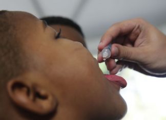 ONU: interrupção de vacinas regulares põe milhões de crianças em risco