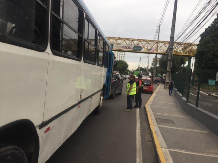 IMMU apreende veículos fazendo transporte irregular de passageiros
