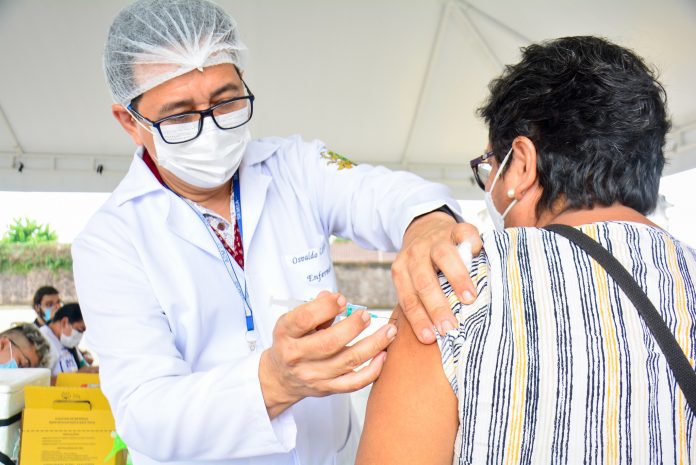 Covid-19: pessoas com deficiência permanente começam a ser vacinadas neste sábado