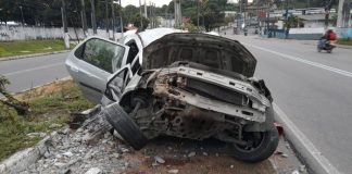 Homem morre em grave acidente após perder o controle do carro