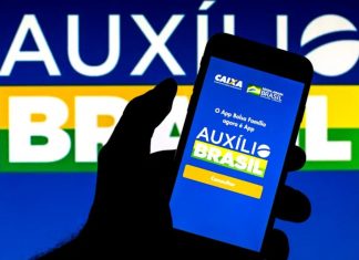 Auxílio Brasil é pago para beneficiários com NIS de final 8