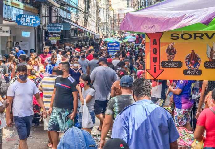 Comércio de Manaus tem horário diferenciado para o feriado; saiba mais