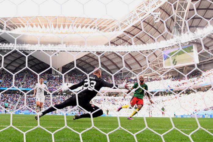 Camarões e Sérvia empatam em 3 a 3 em jogo eletrizante pelo Grupo G