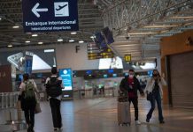 Máscaras em aviões e aeroportos voltam a ser obrigatórias a partir de hoje