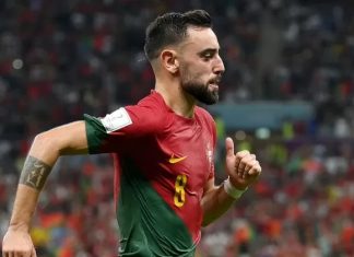 Bruno Fernandes brilha, marca dois gols e garante vaga de Portugal nas oitavas