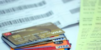 Pagamentos com cartões movimentam R$ 827 bilhões no 3º trimestre