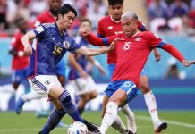 Costa Rica marca após falha do goleiro do Japão e ainda respira na Copa