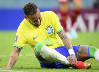 Neymar e Danilo estão fora da Seleção Brasileira na primeira fase da Copa do Mundo