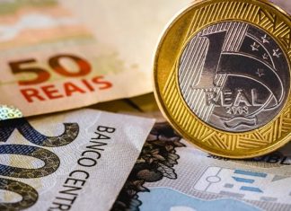 IBGE revisa queda do PIB de 2020 para 3,3%