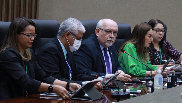CMM-PLENARIO_ROBERVALDO-ROCHA-5-1536x871