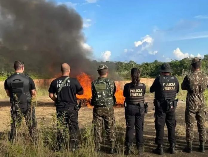 Exército apreende mais de 920 kg de droga na fronteira do AM com a Colômbia