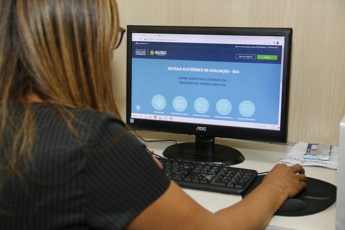 Mais de 33 mil pessoas foram certificados no supletivo do Amazonas em 2022