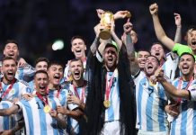 Com dois gols de Messi, Argentina supera a França e se torna tricampeã mundial