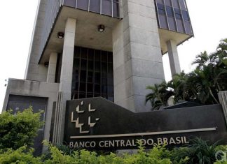 Projeção de inflação oficial para 2022 sobe de 5,91% para 5,92%